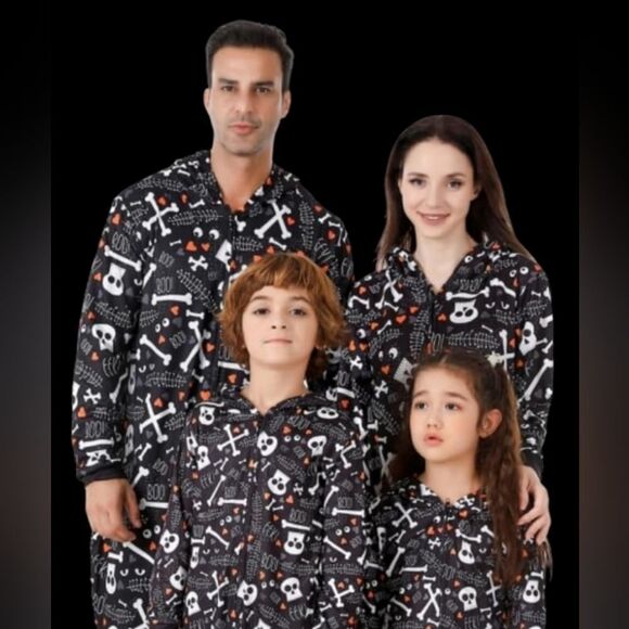 Halloween Hooded Onesie Pajamas Men's Size Medium - Picture 1 of 7